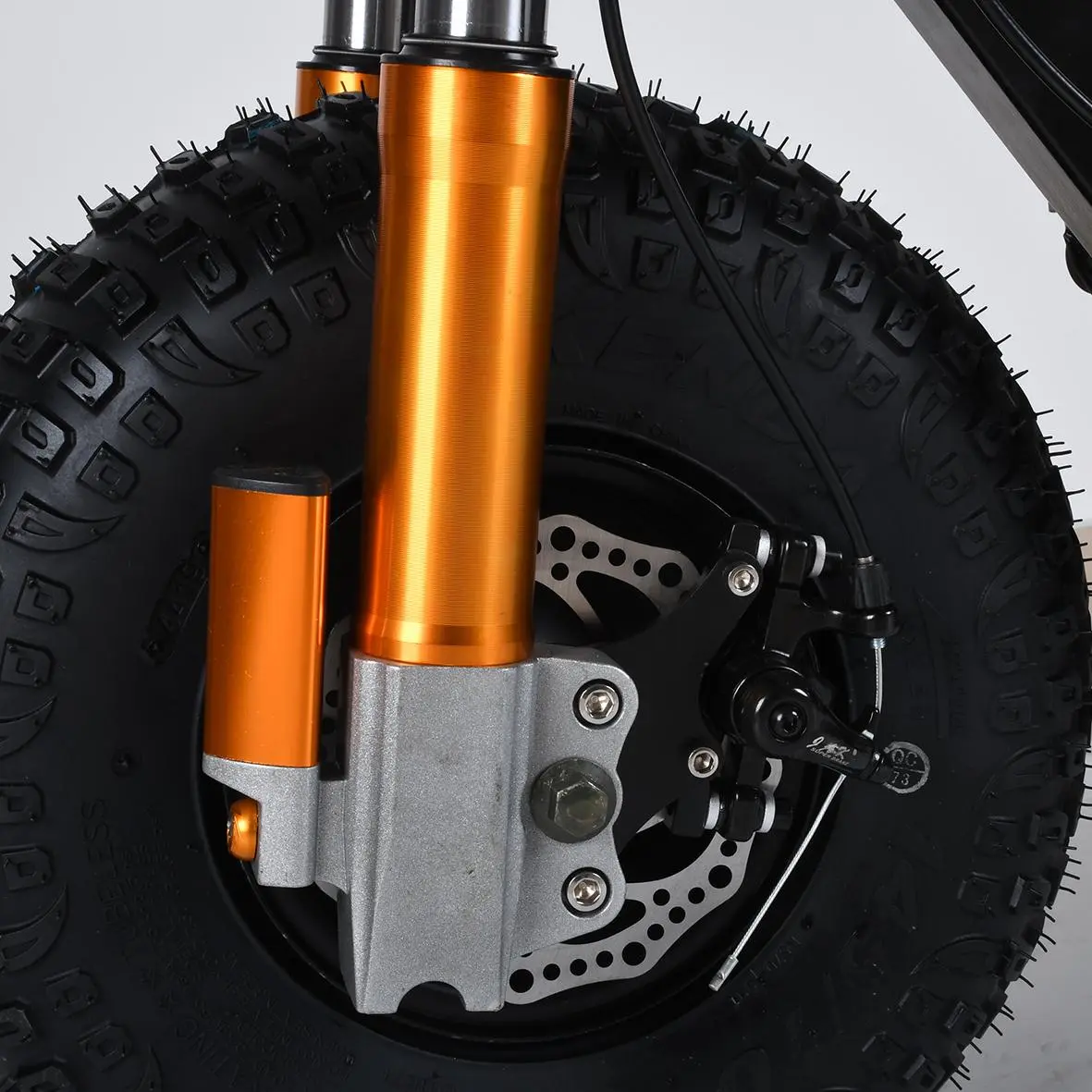 electric scooter wheel.JPG